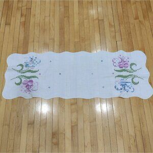 Vintage Handmade Cross Stitch Table Runner Dresser Scarf Floral Flower Spring 14